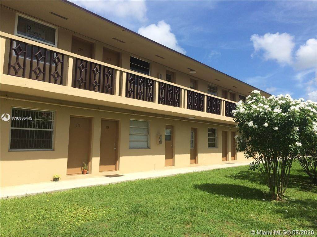 3901 78th Ct - Photo 1