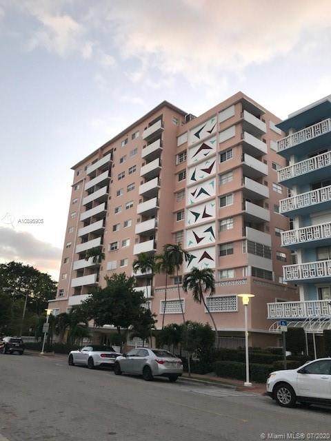 1750 James Ave - Photo 1
