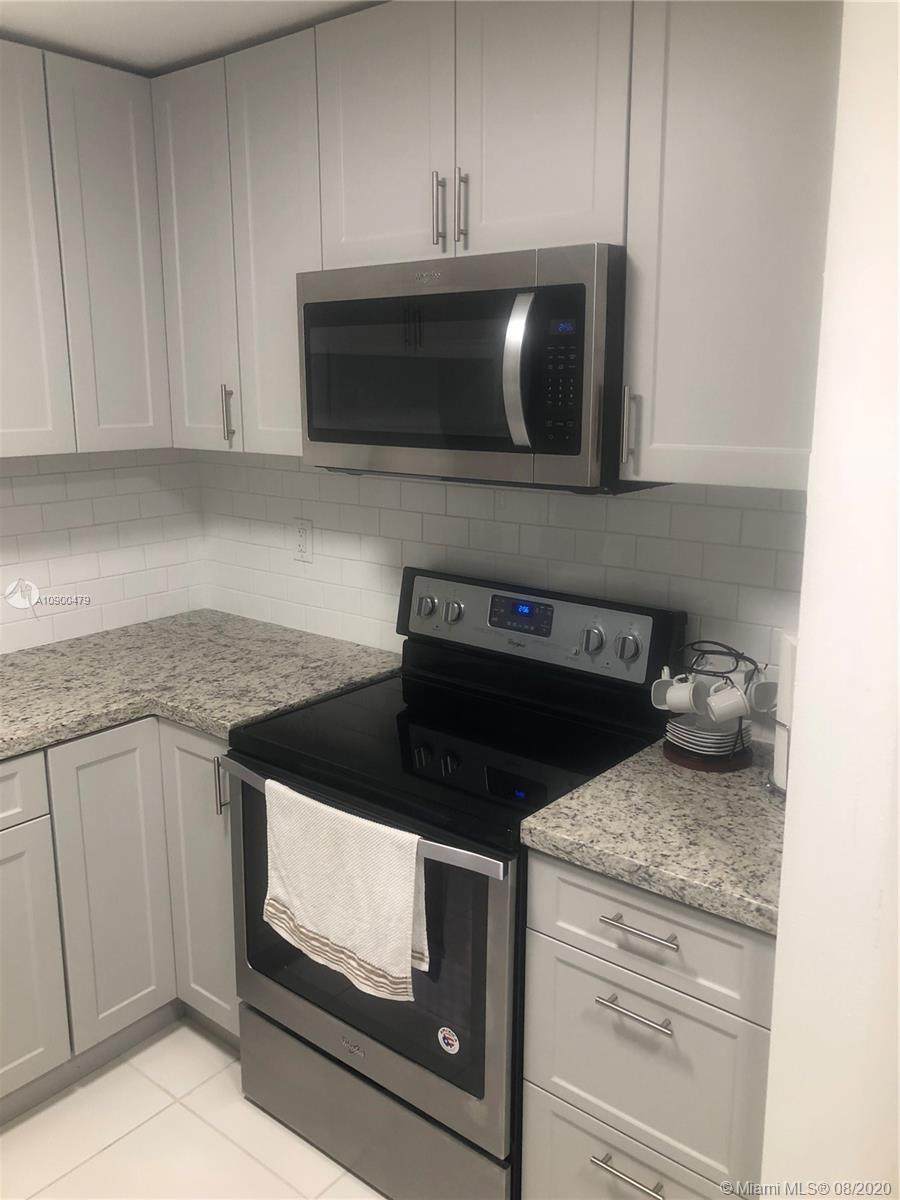 6901 147th Ave - Photo 1