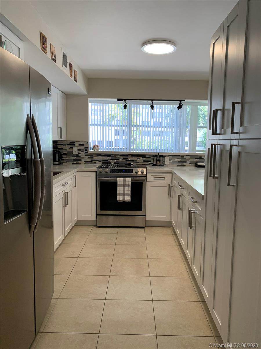501 Three Islands Blvd - Photo 1