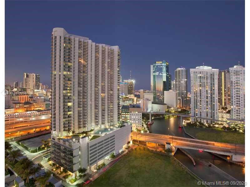350 Miami Ave - Photo 1