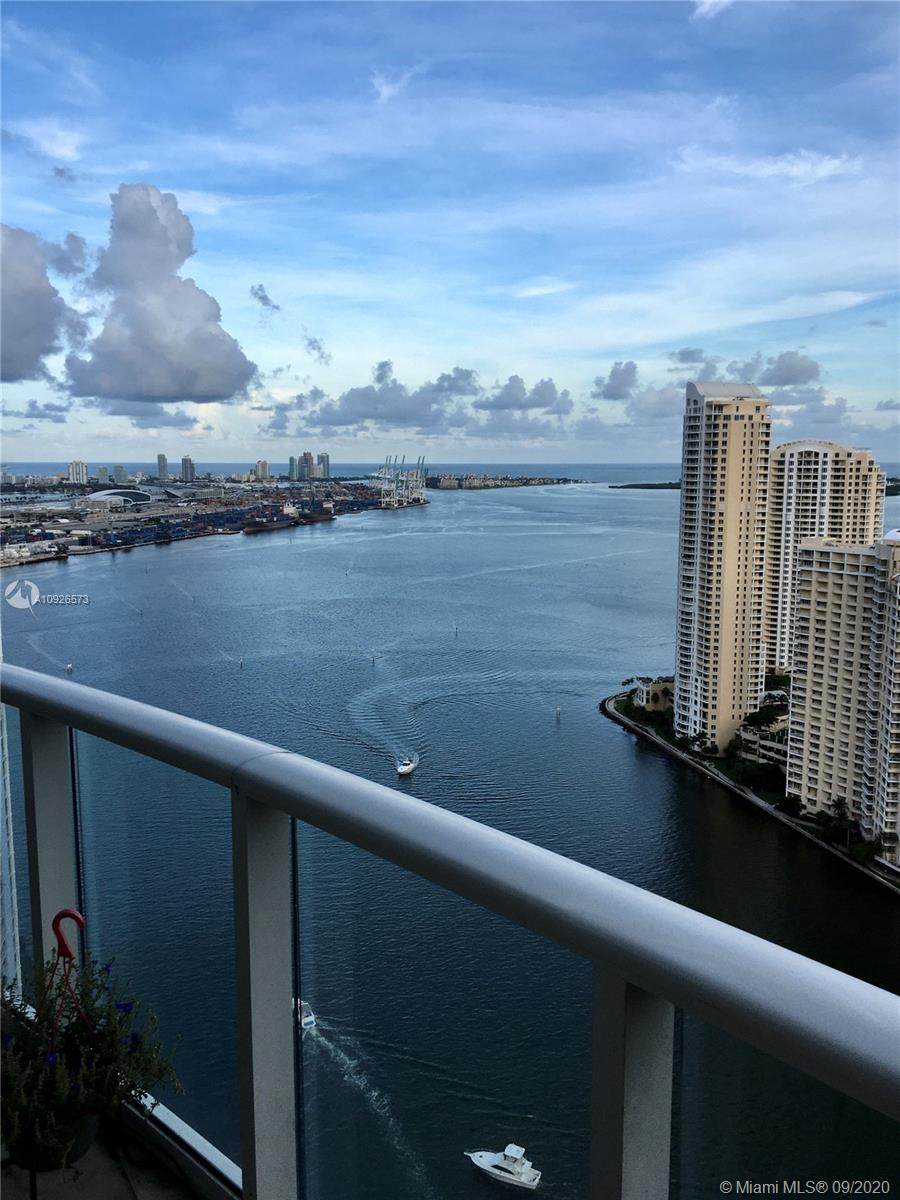 300 Biscayne Blvd - Photo 1