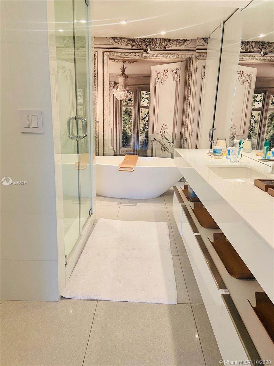 155 Ocean Lane Dr - Photo 1