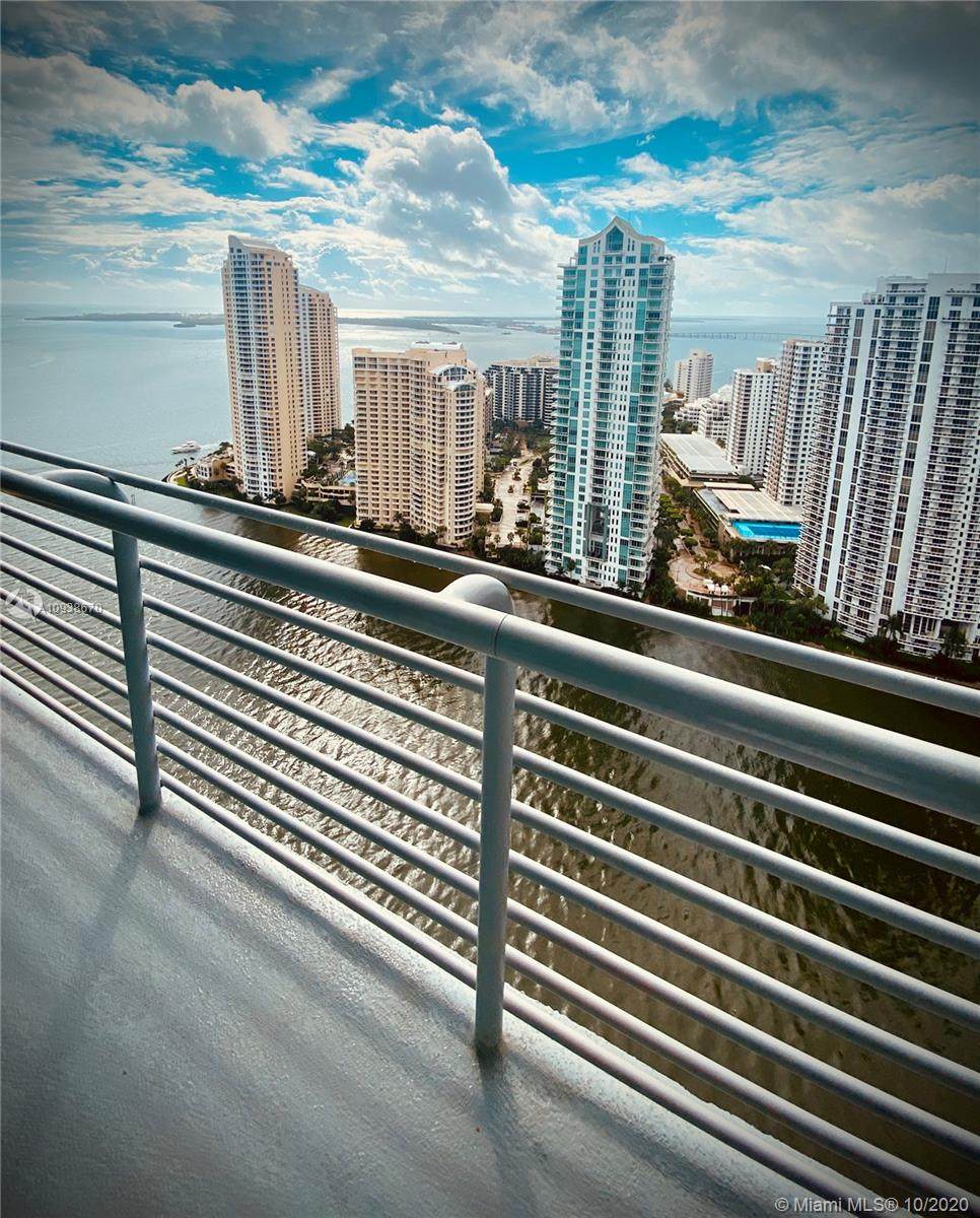 325 Biscayne Blvd - Photo 1