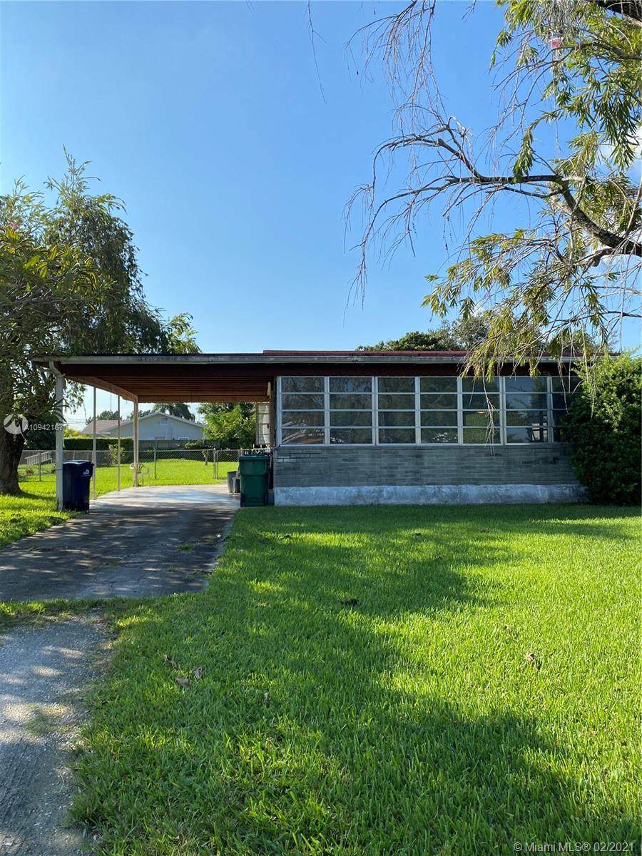 6460 34th St - Photo 1