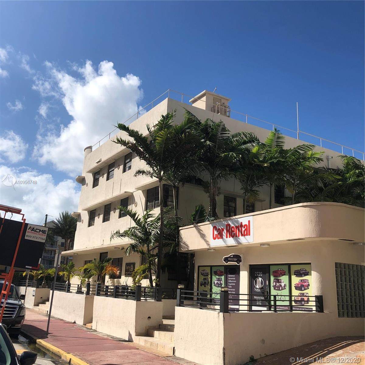 2730 Collins Ave - Photo 1
