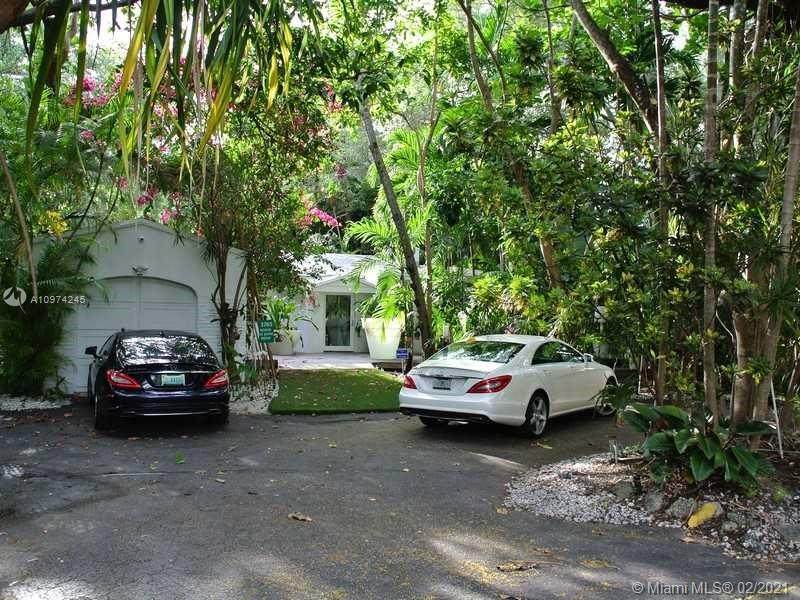 3765 Le Jeune Rd - Photo 1