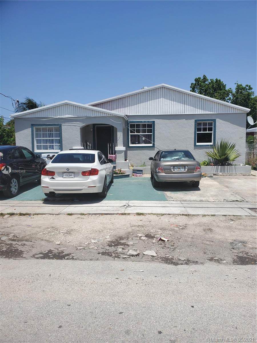 2527 13th Ave - Photo 1