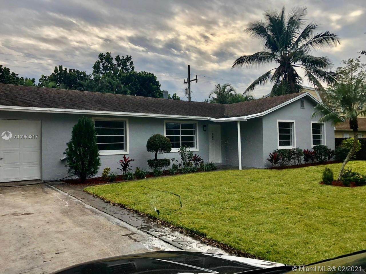 5418 Inwood Dr - Photo 1