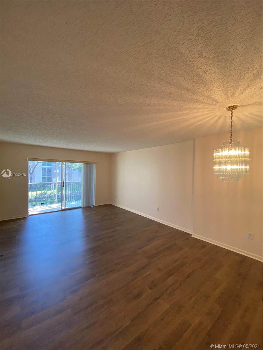 9511 Weldon Cir - Photo 1