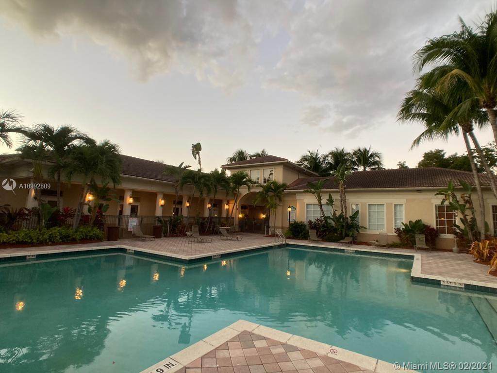 2427 Centergate Dr - Photo 1