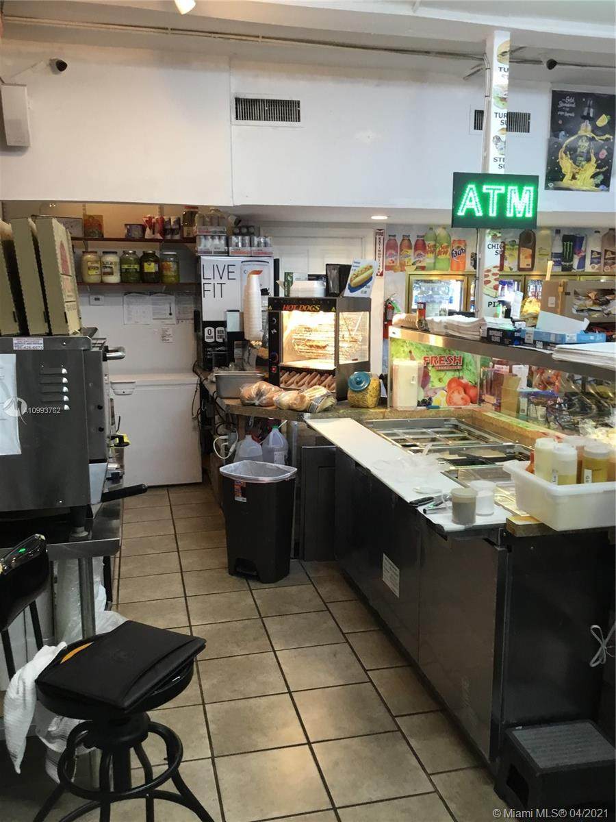 4000 62nd St - Photo 1