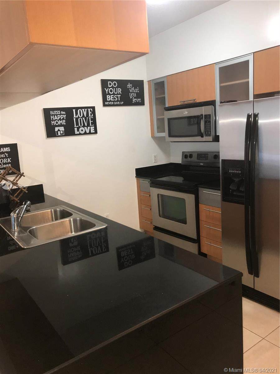 1750 Bayshore Dr - Photo 1