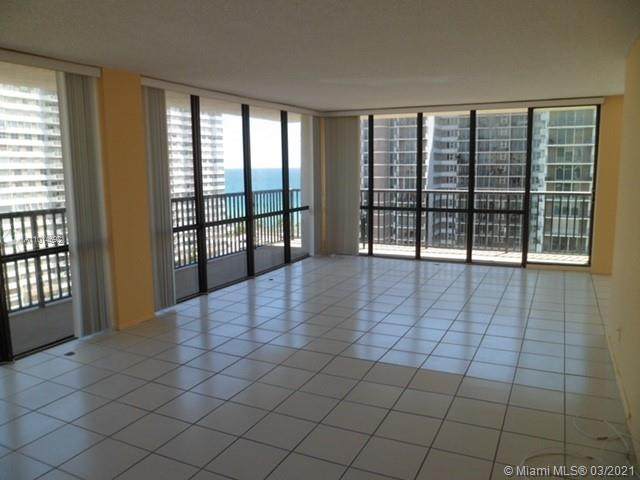 2049 Ocean Dr - Photo 1