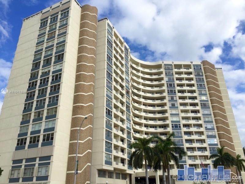 3180 Ocean Dr - Photo 1