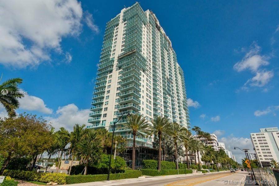 650 West Ave - Photo 1