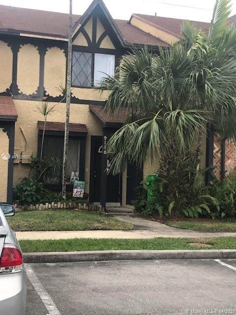 9170 44th Ct - Photo 1