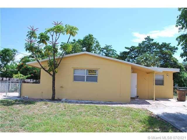 521 45th St - Photo 1