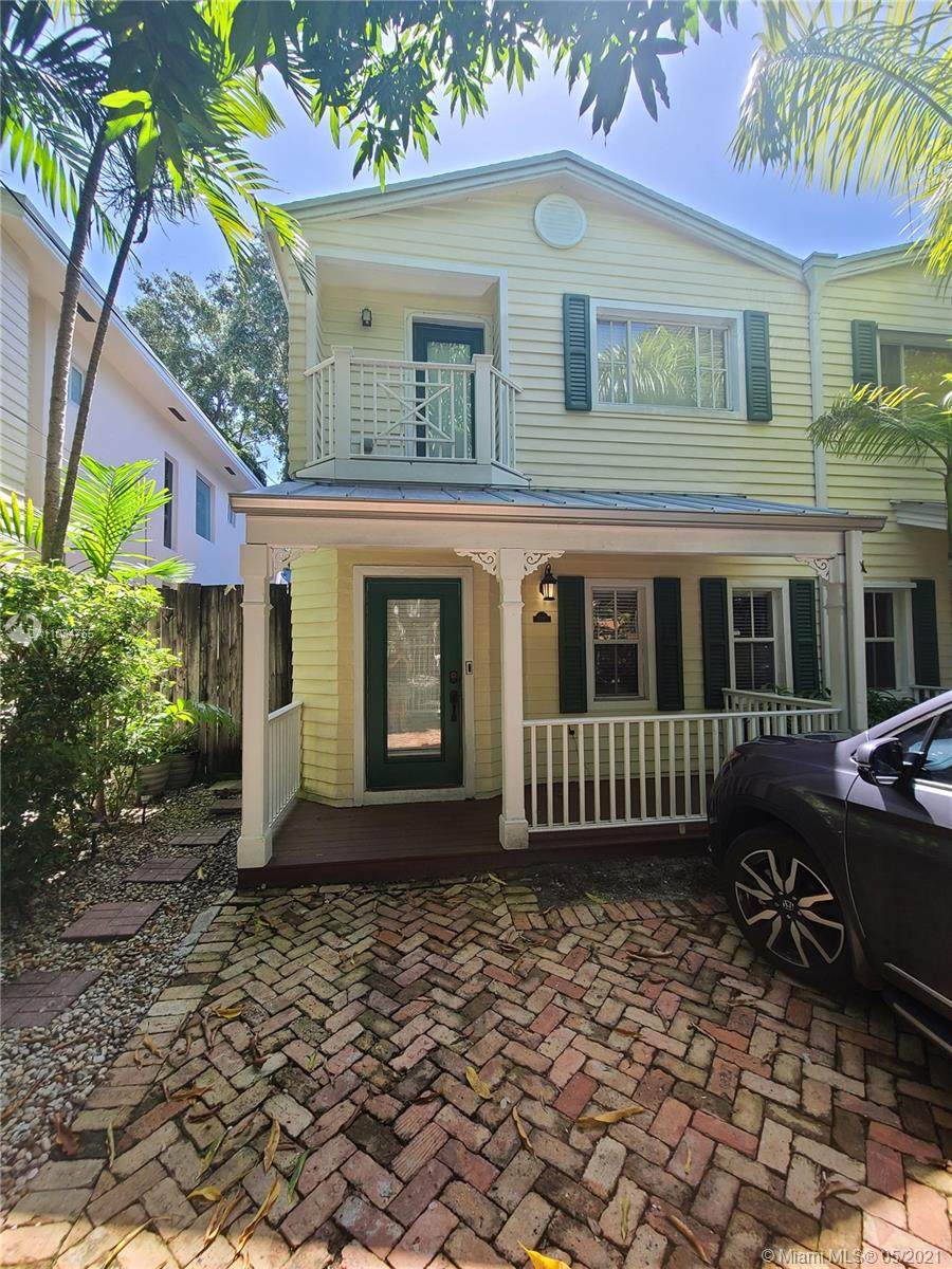 3281 Gifford Ln - Photo 1