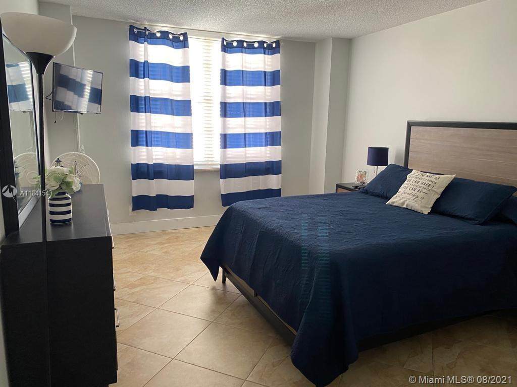 3725 Ocean Dr - Photo 1