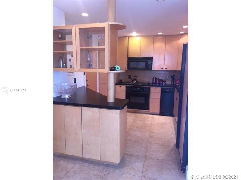 1965 Ocean Dr - Photo 1