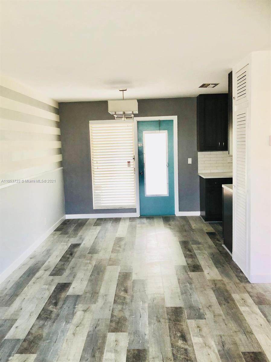 2236 Taylor St - Photo 1