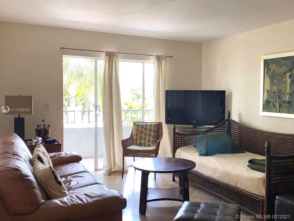 1610 Lenox Ave - Photo 1