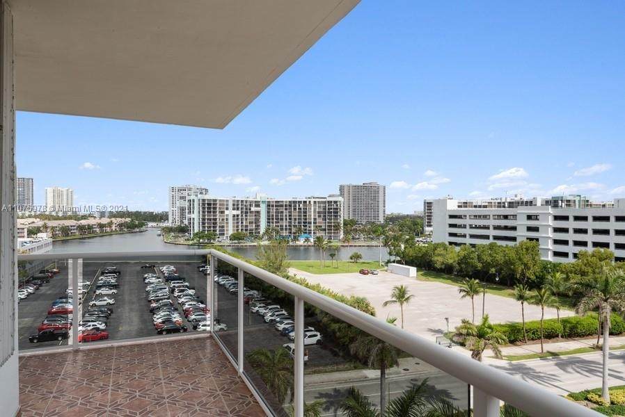 3725 Ocean Dr - Photo 1
