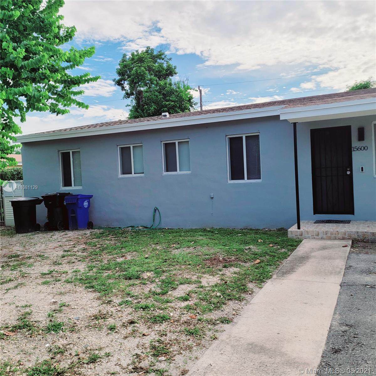 15600 15th Pl - Photo 1