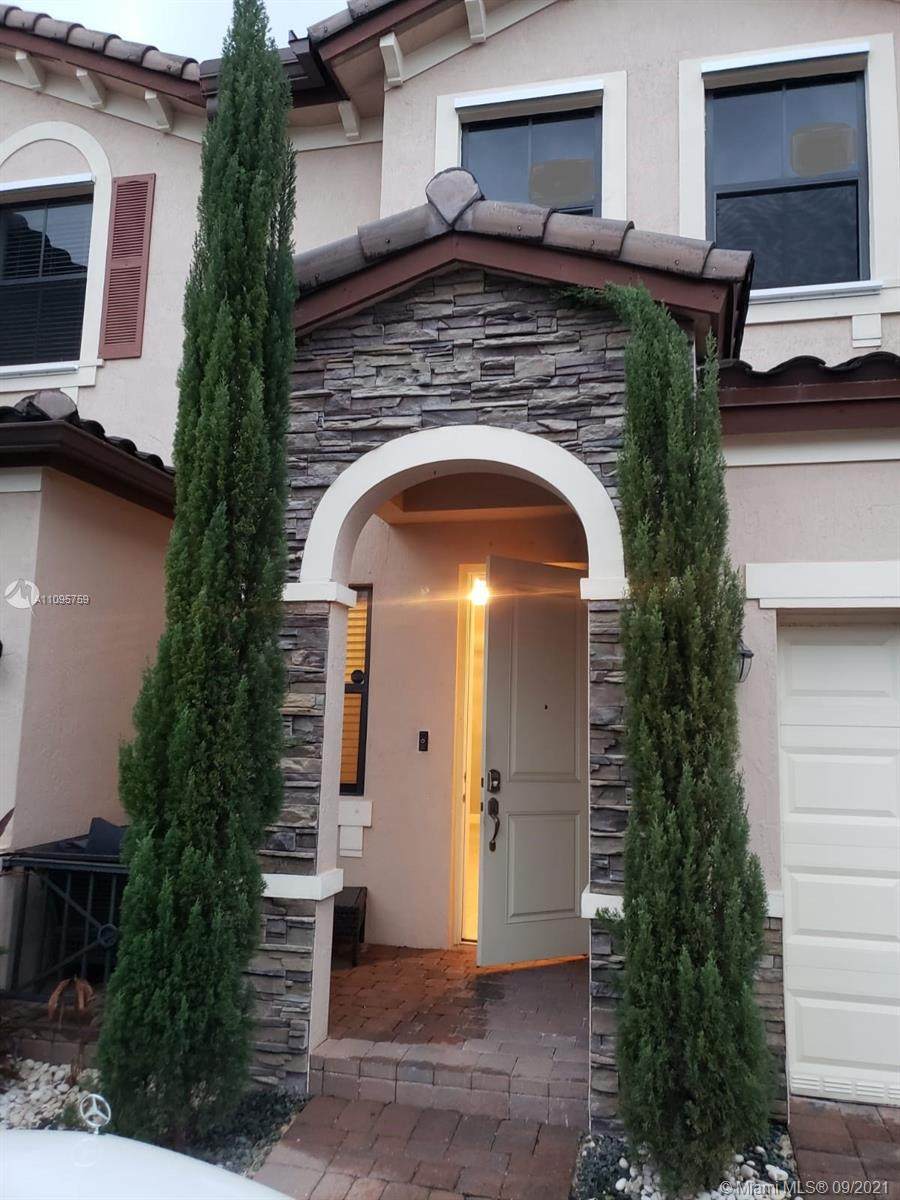 11762 151st Ave - Photo 1