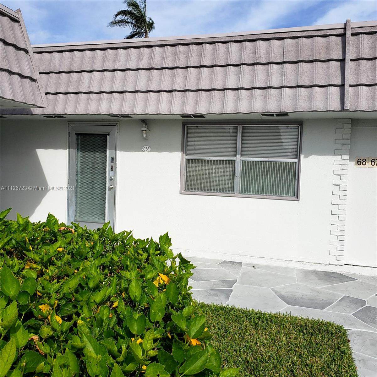68 Valencia C - Photo 1