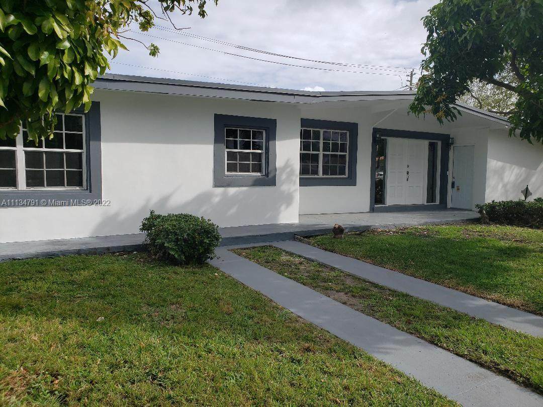4125 107th Ct - Photo 1