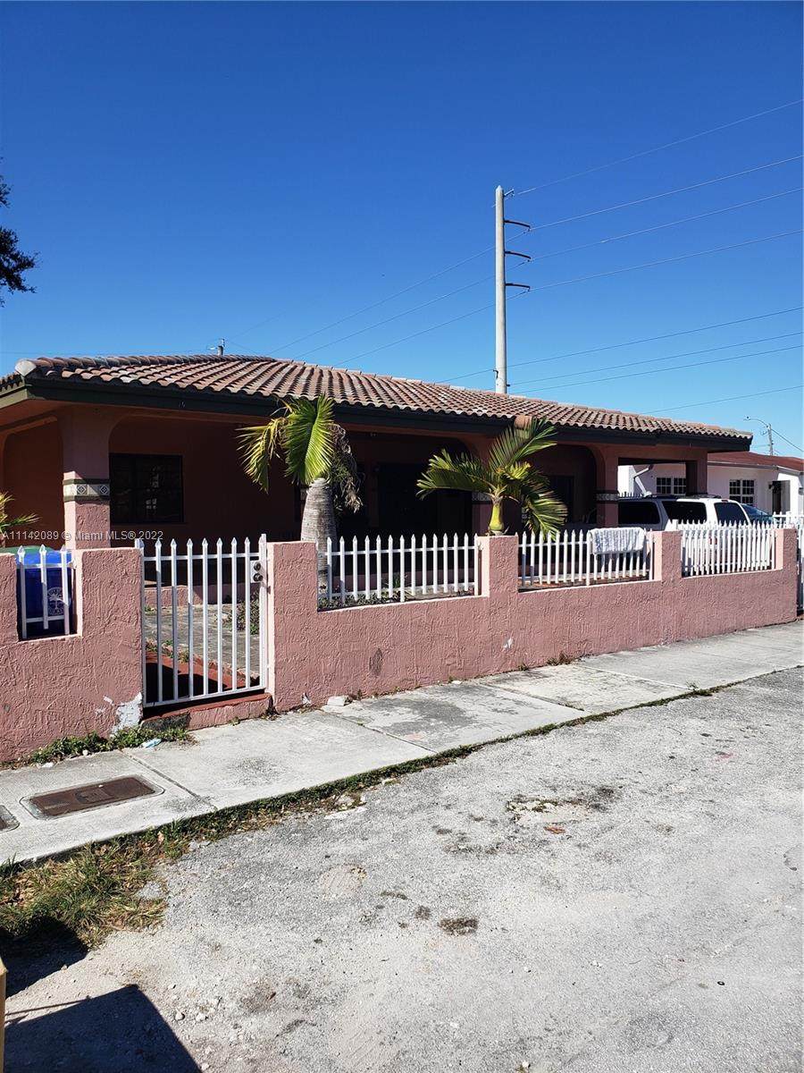 1040 30th Ave - Photo 1