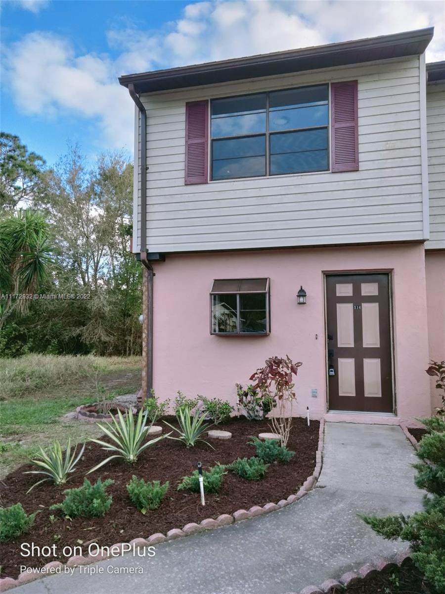 134 Lavender Ave - Photo 1