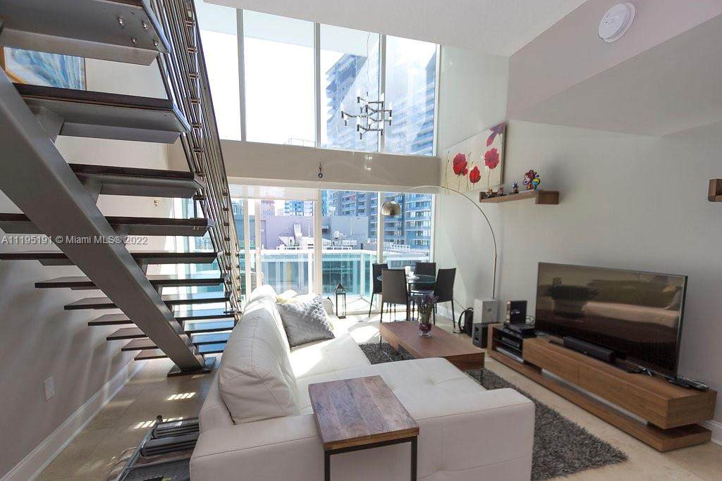 41 5th St - Photo 1