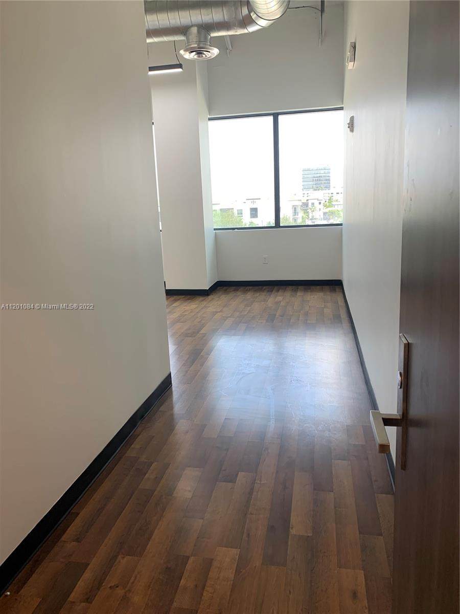 19790 W Dixie Hwy - Photo 1