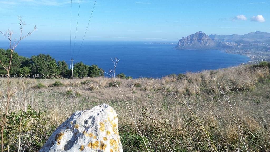 Erice,Sicily - Photo 1