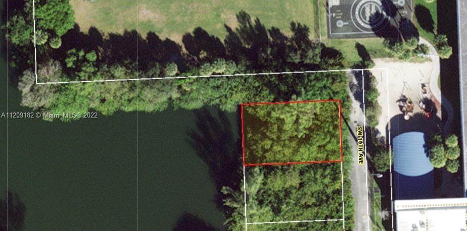 10 Sw Ave - Photo 1