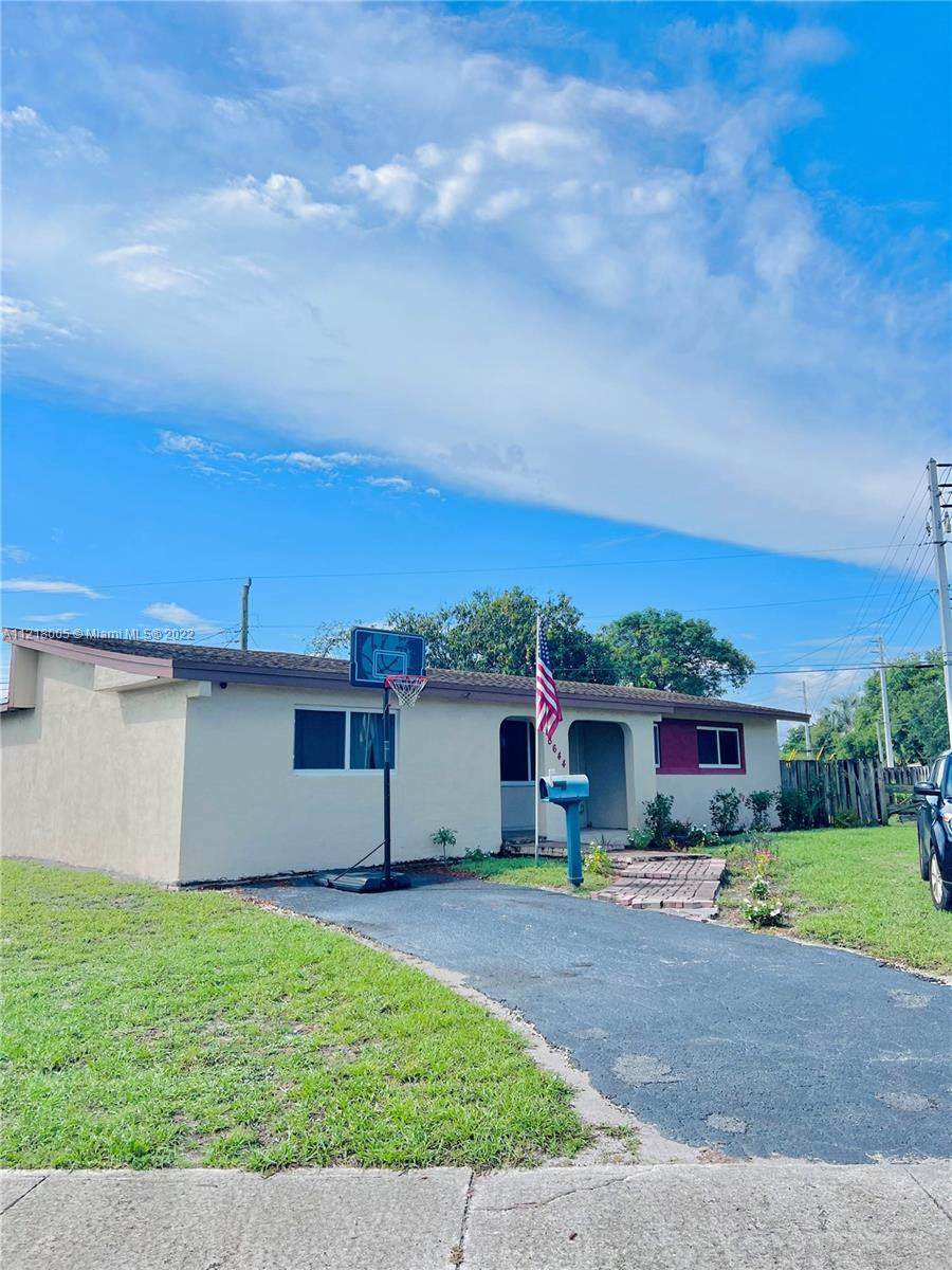 3644 22nd St - Photo 1