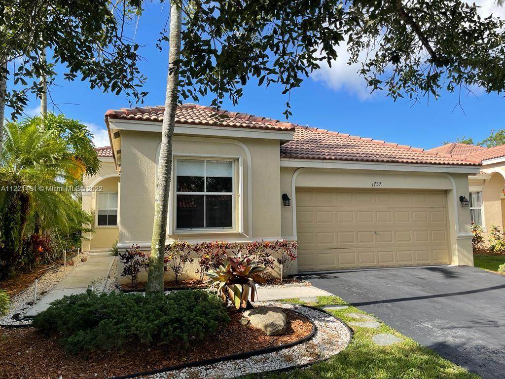 1757 Aspen Ln - Photo 1