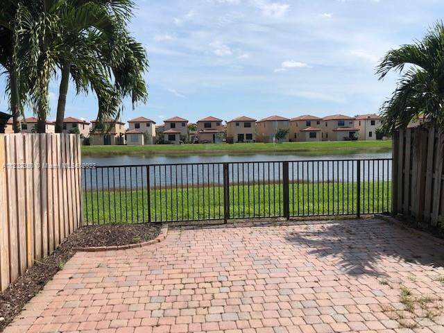 3764 3rd Ct - Photo 1