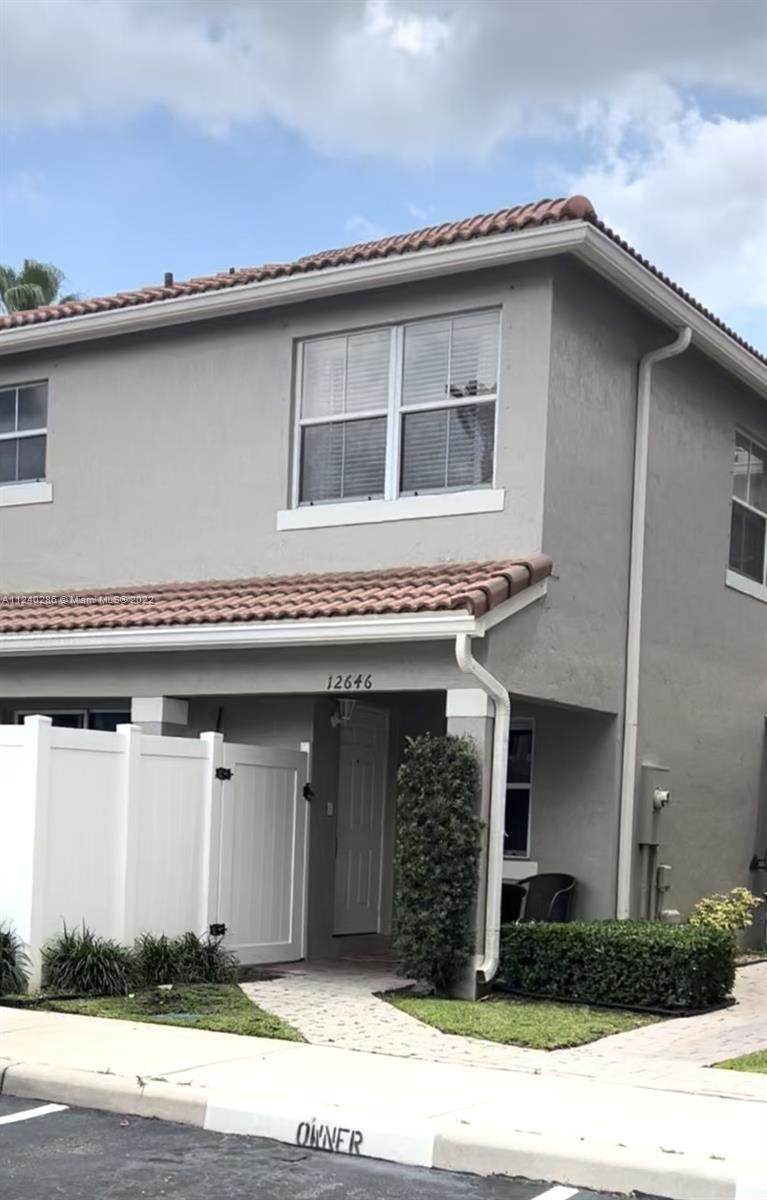 12646 54th Ct - Photo 1