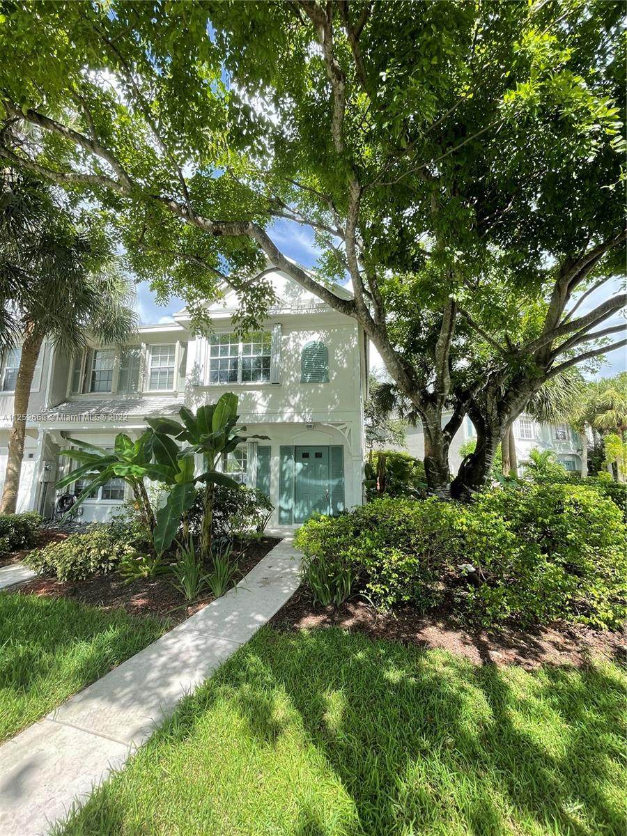 7920 Sanibel Dr - Photo 1