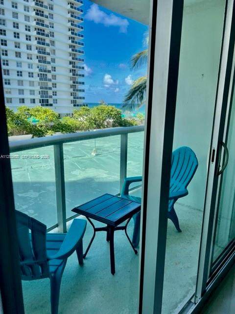 https://bt-photos.global.ssl.fastly.net/miami/orig_boomver_2_A11253438-2.jpg