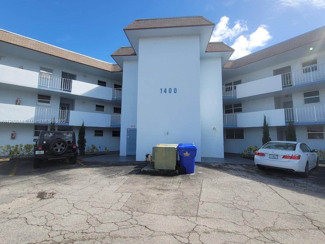 1400 Tallwood Ave - Photo 1