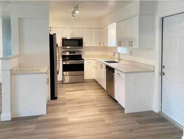 4521 22nd Ct - Photo 1