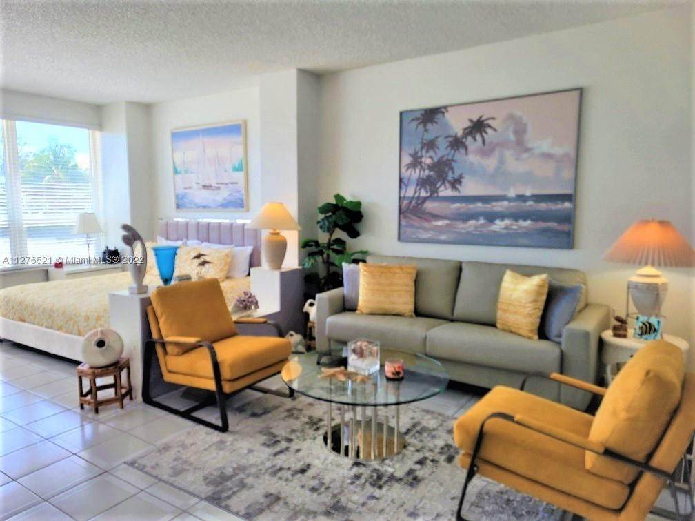 4925 Collins Ave - Photo 1