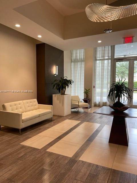7661 107th Ave - Photo 1