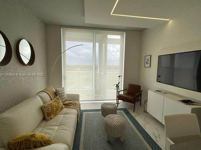 2000 Metropica Way - Photo 1