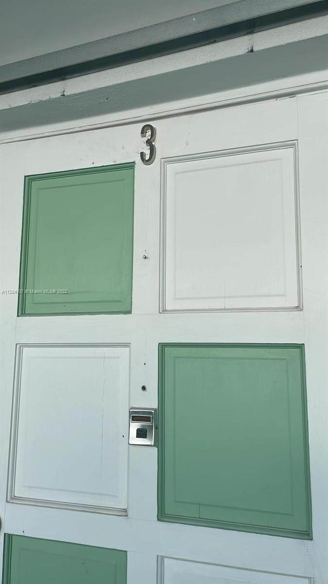1719 Wiley St - Photo 1